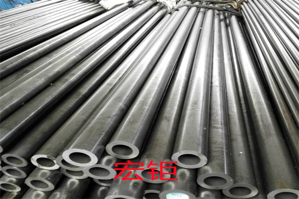 06Cr19Ni10工業(yè)級無縫鋼管S30408小口徑不銹鋼薄壁管機械廠用